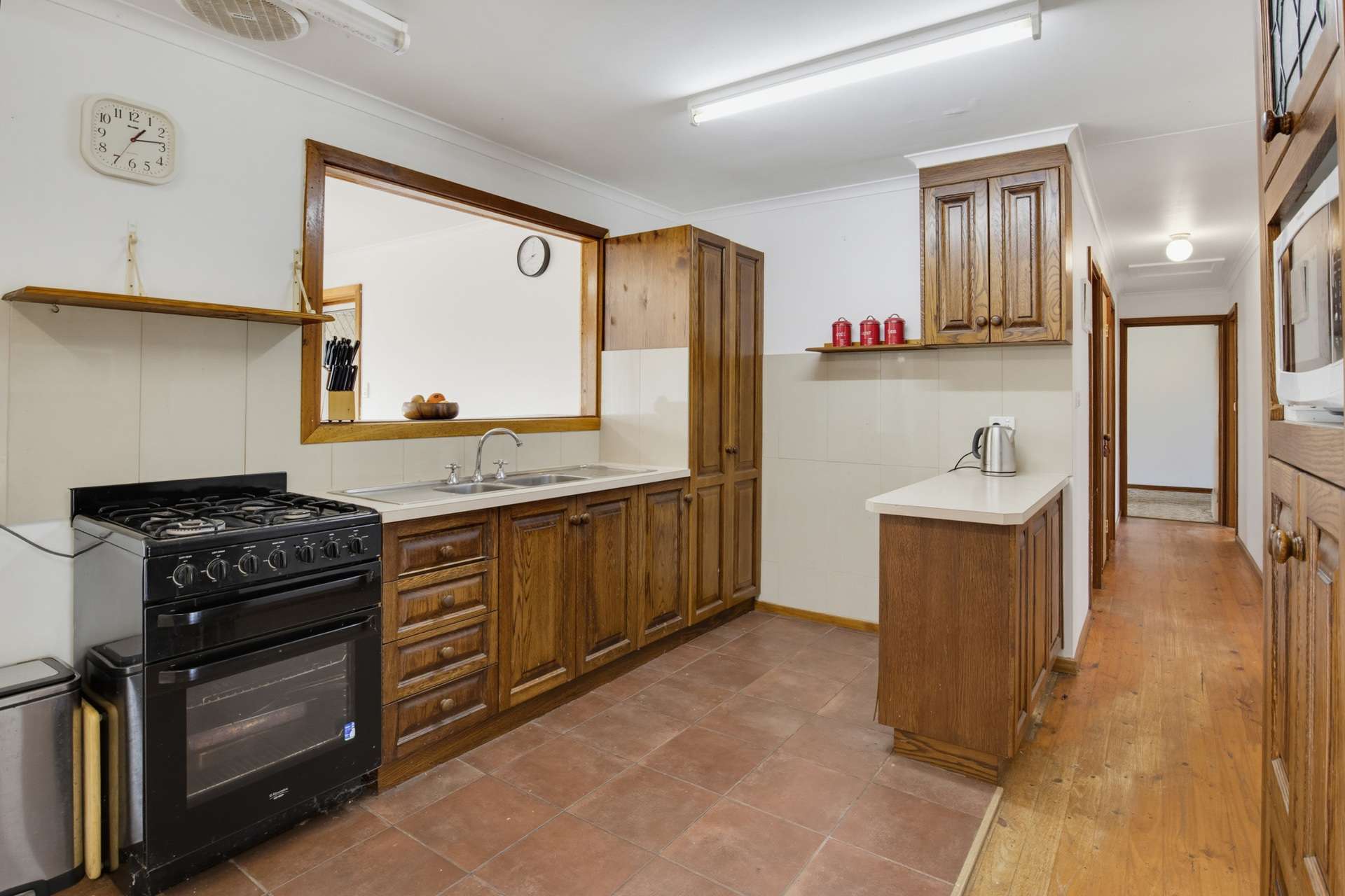 314 Birchmore Road, Birchmore For Sale by Farmbuy.com - image 3