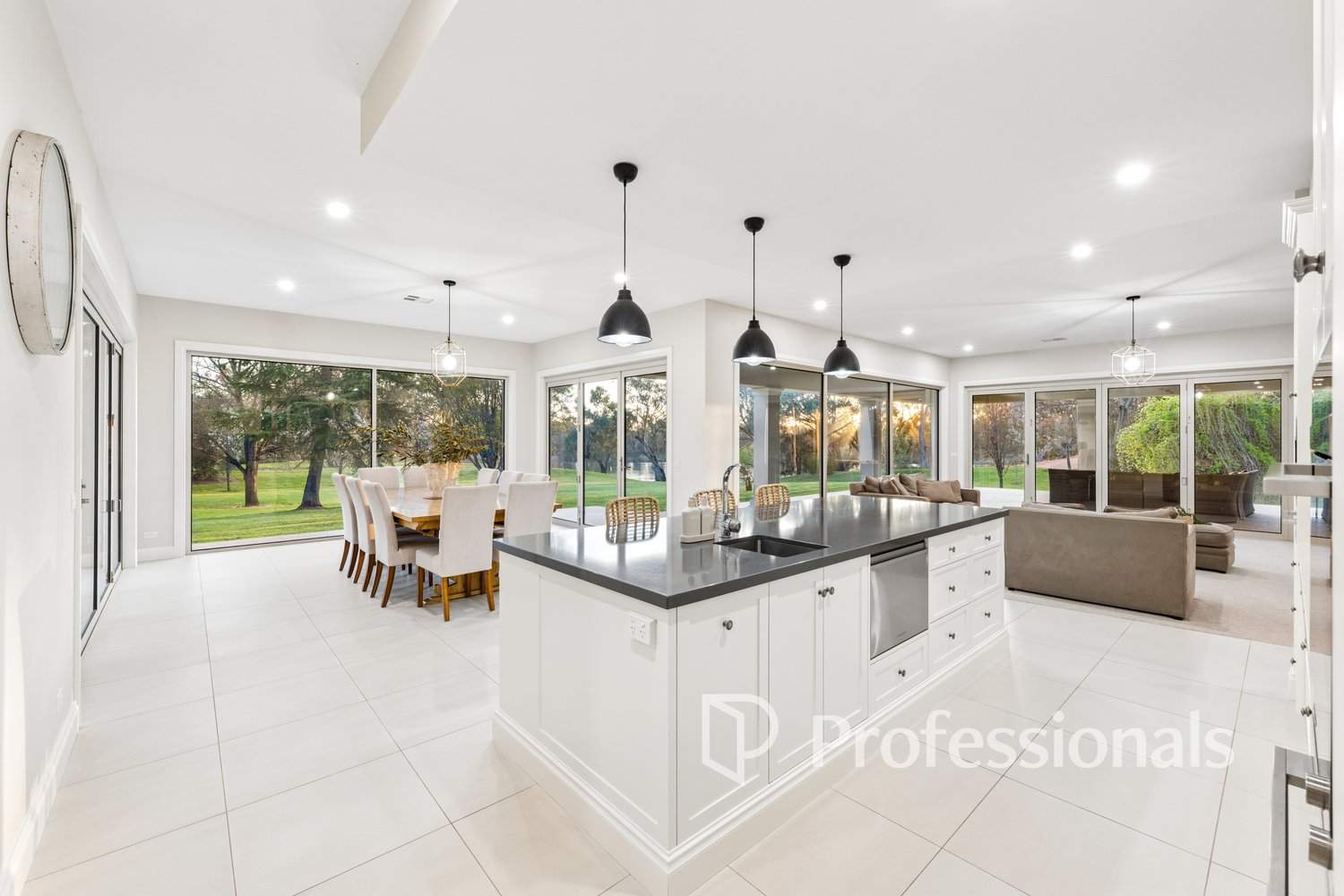 6491B Sturt Highway, Trentham Cliffs For Sale by Farmbuy.com - image 7