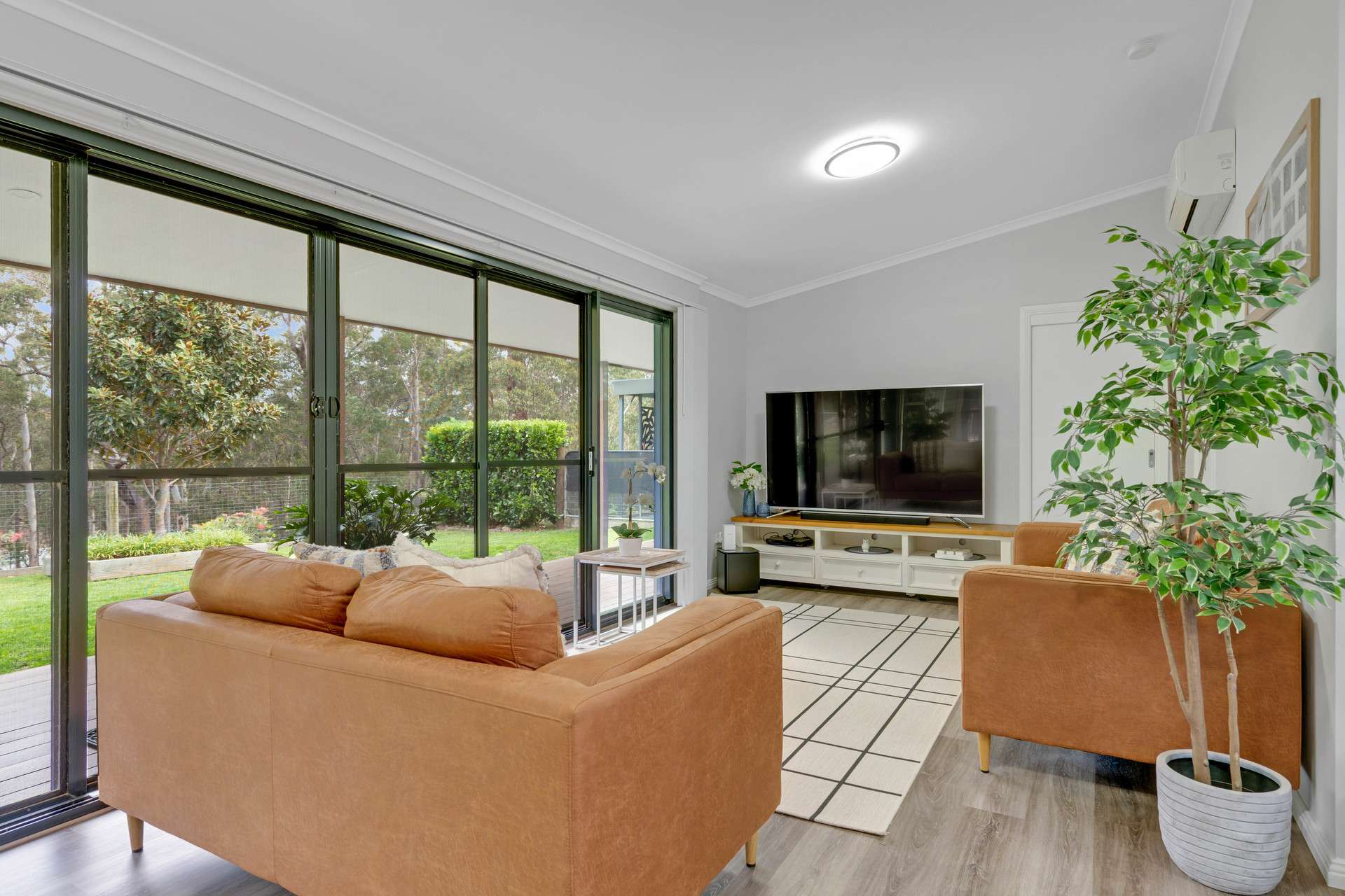 39 Clyde View Drive, Long Beach For Sale by Farmbuy.com - image 6