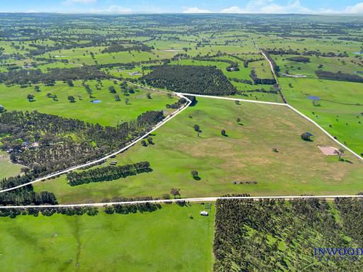 Farm For Sale - SA - Mount Pleasant - 5235 - 33.5 Ha valley-view acreage minutes from Mount Pleasant. Country views, flat land with gentle undulations. Country space, peace and nature awaits. 