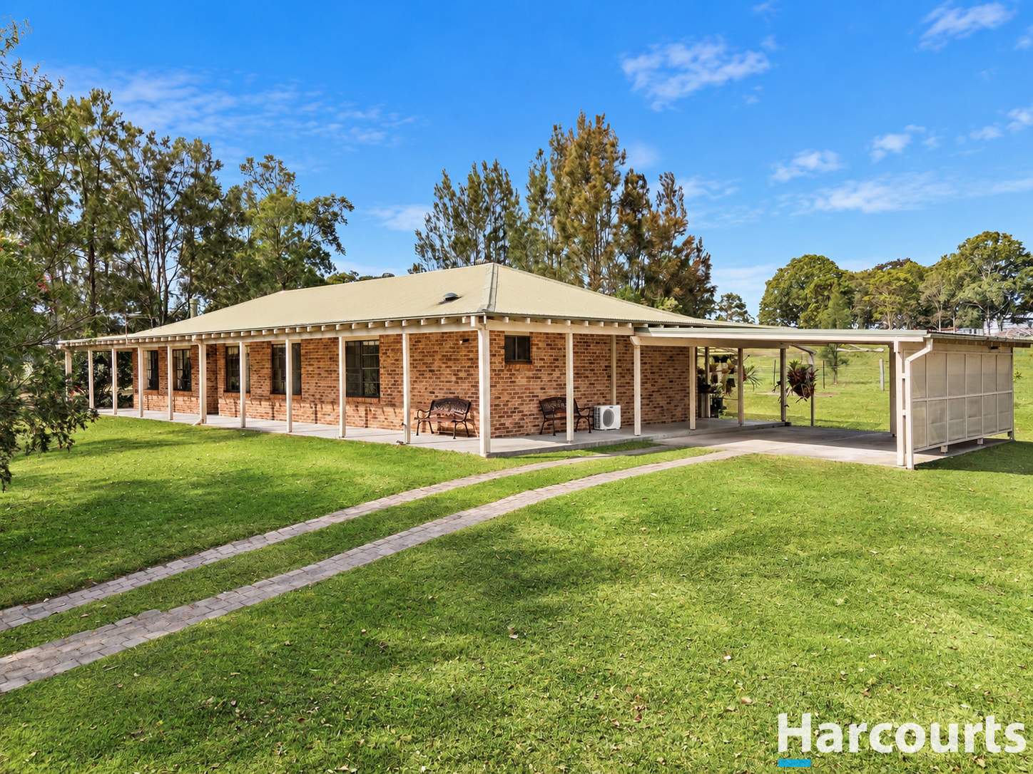 487 Oakhampton Road, Oakhampton For Sale by Farmbuy.com - image 1