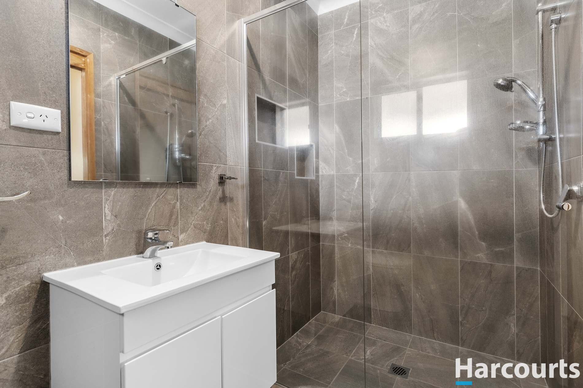 487 Oakhampton Road, Oakhampton For Sale by Farmbuy.com - image 12