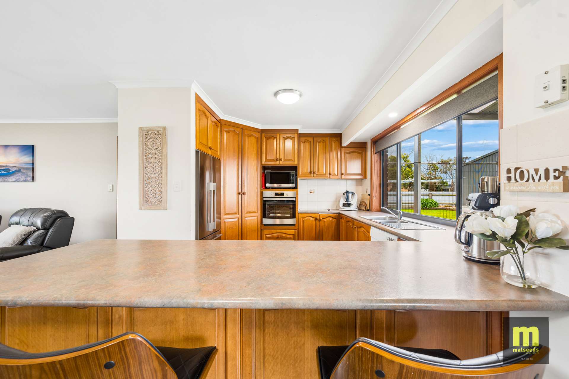 60 Dingley Dell Road, Port Macdonnell For Sale by Farmbuy.com - image 5