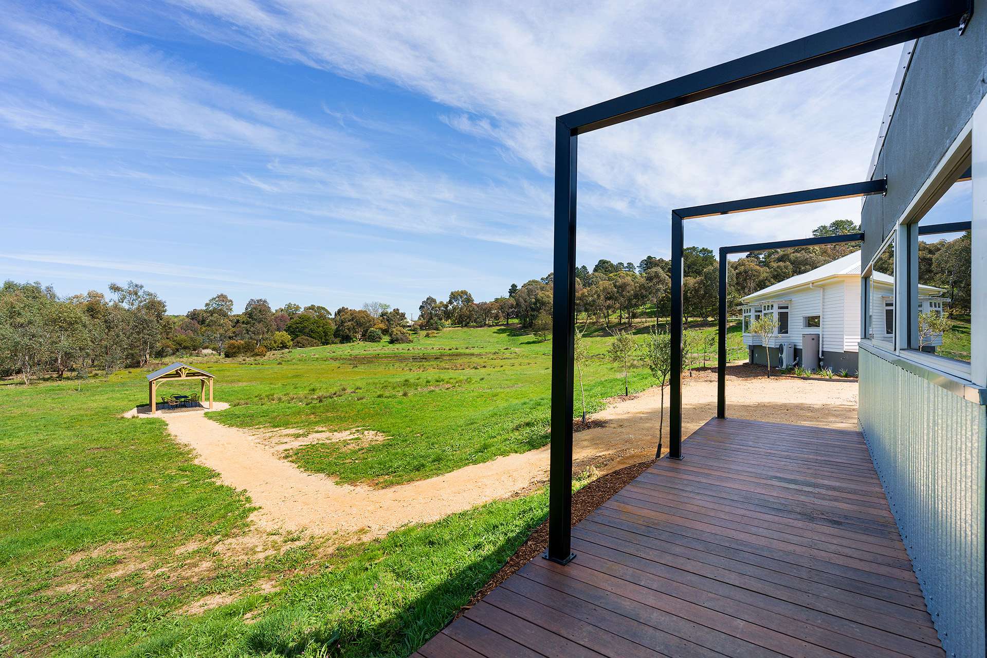 6 Happy Valley Road, Castlemaine For Sale by Farmbuy.com - image 18