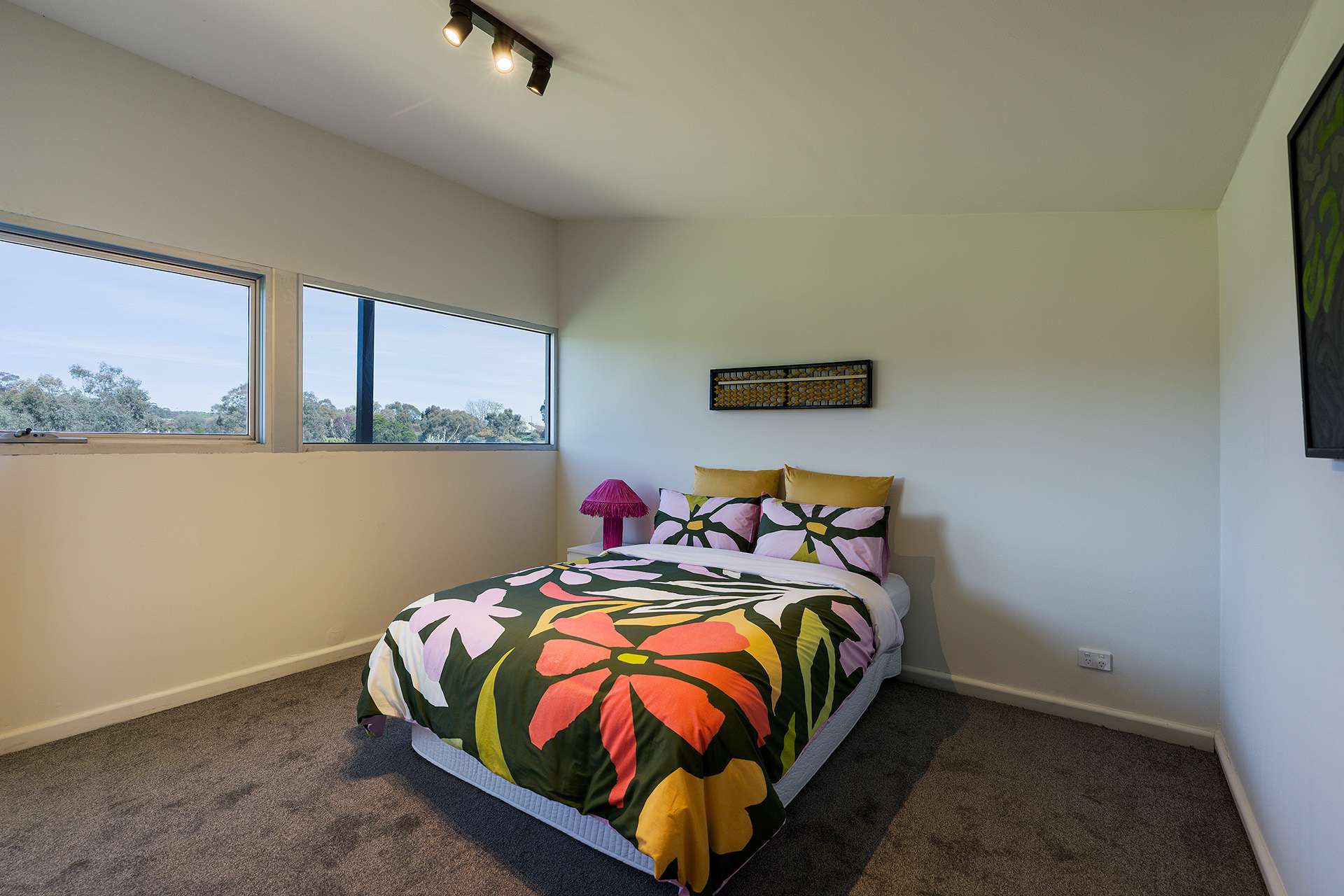 6 Happy Valley Road, Castlemaine For Sale by Farmbuy.com - image 16