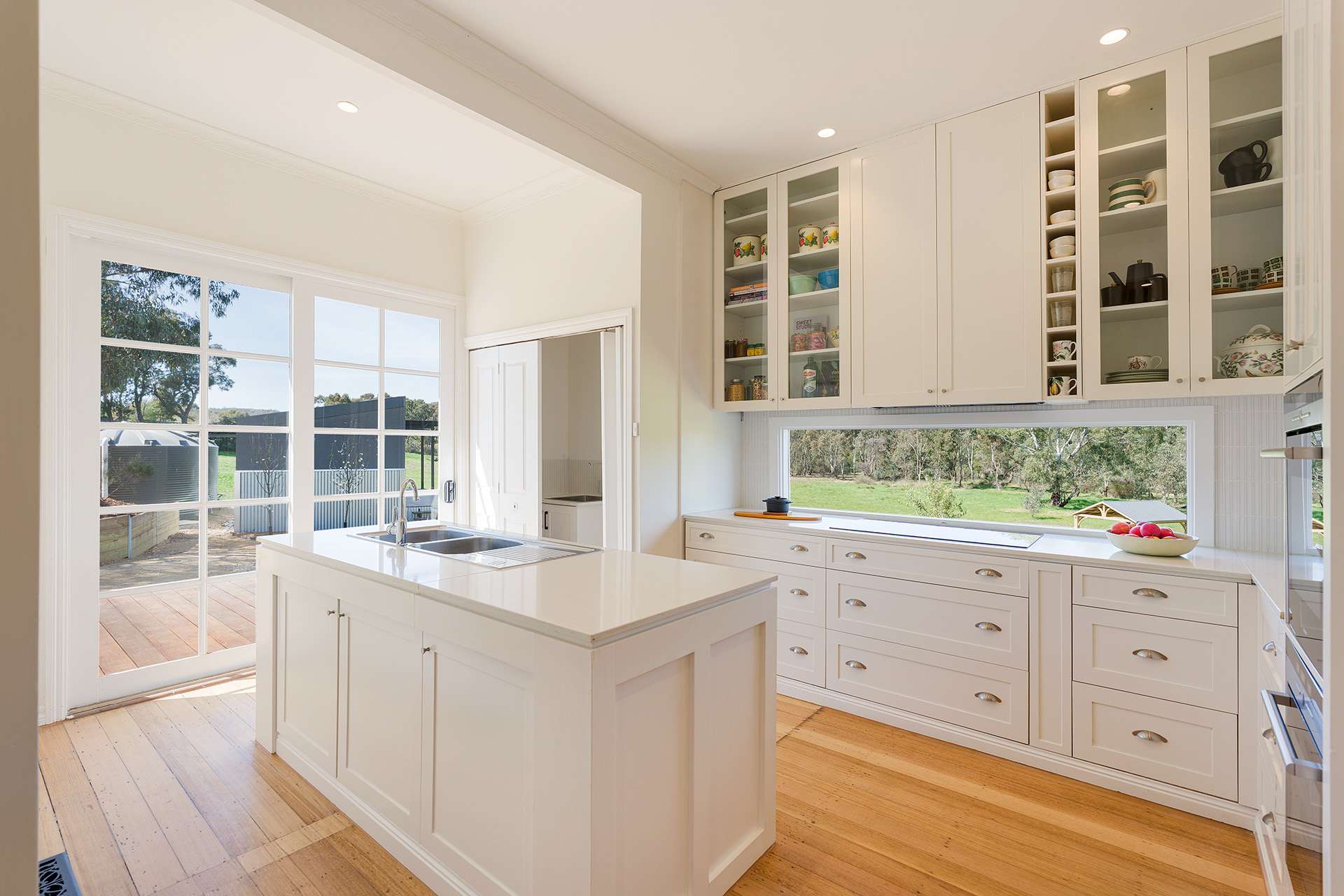 6 Happy Valley Road, Castlemaine For Sale by Farmbuy.com - image 6