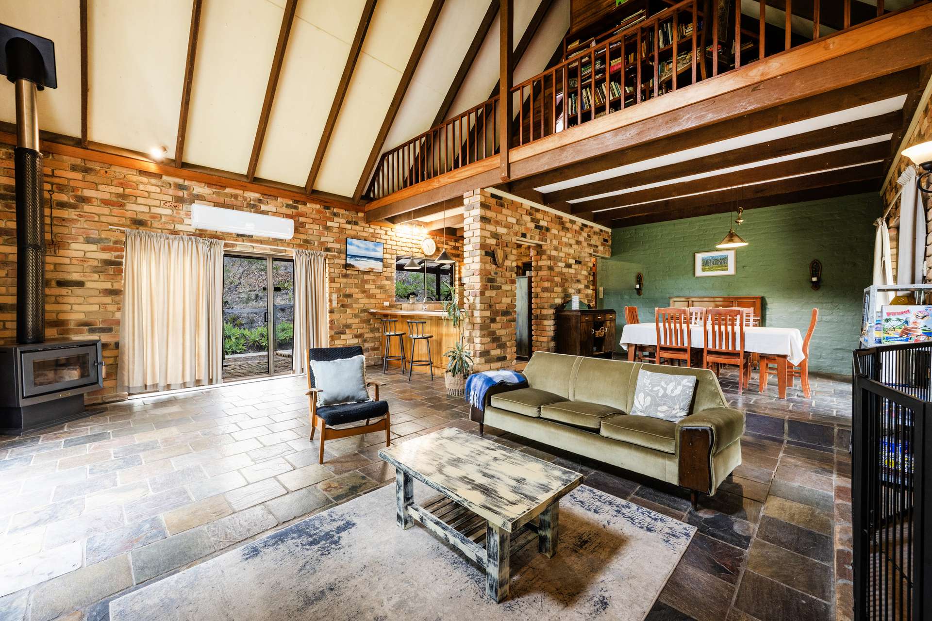 2663 Armidale Road, Blaxlands Creek For Sale by Farmbuy.com - image 5