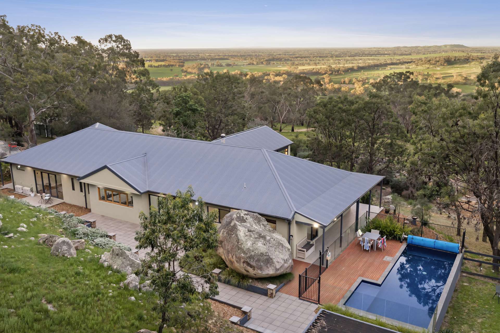 10 Tuan Lane, Longwood For Sale by Farmbuy.com - image 11