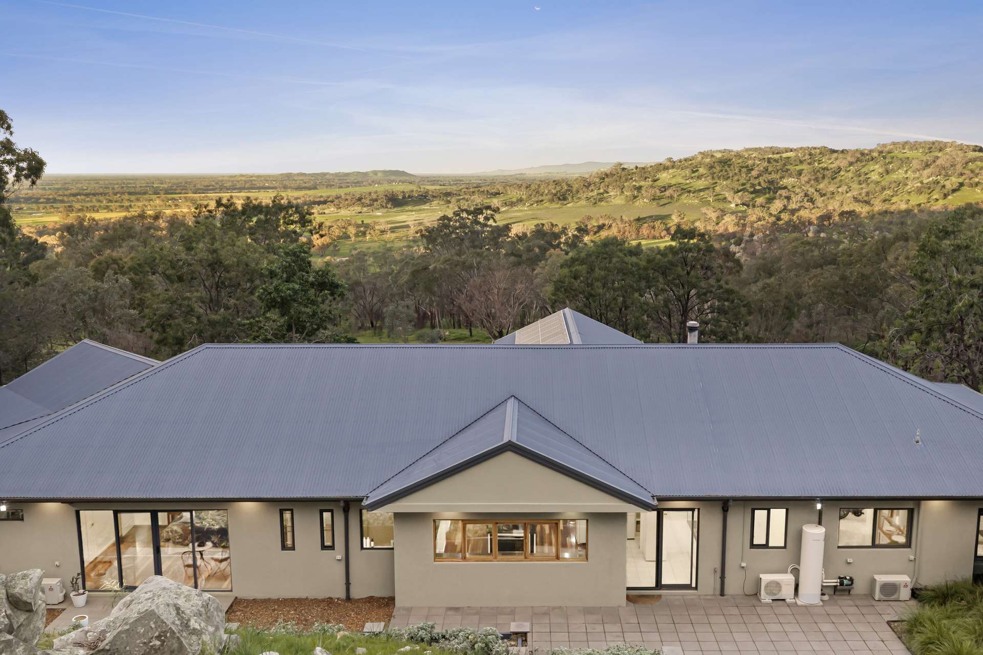 10 Tuan Lane, Longwood For Sale by Farmbuy.com - image 12