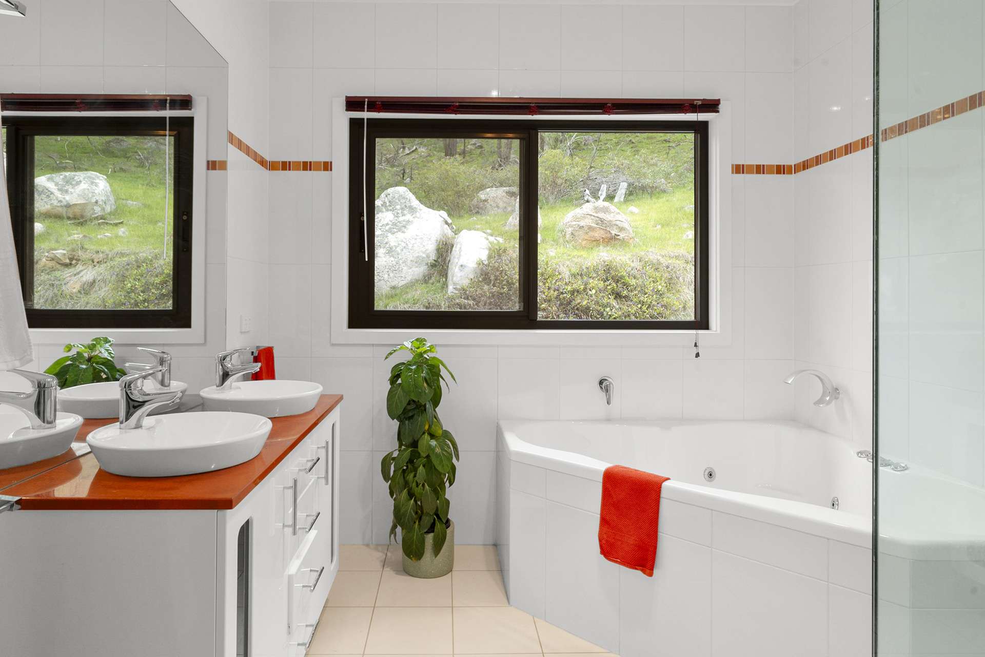 10 Tuan Lane, Longwood For Sale by Farmbuy.com - image 25