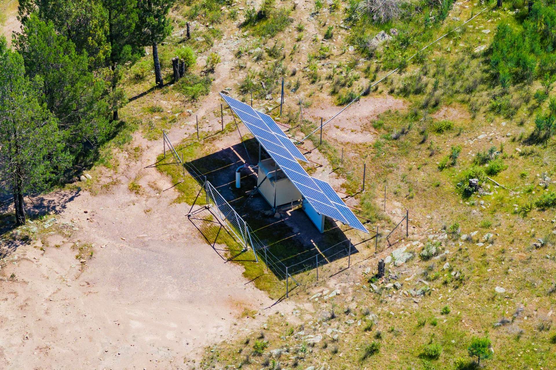 300 Jaricks Lane, The Rock For Sale by Farmbuy.com - image 21