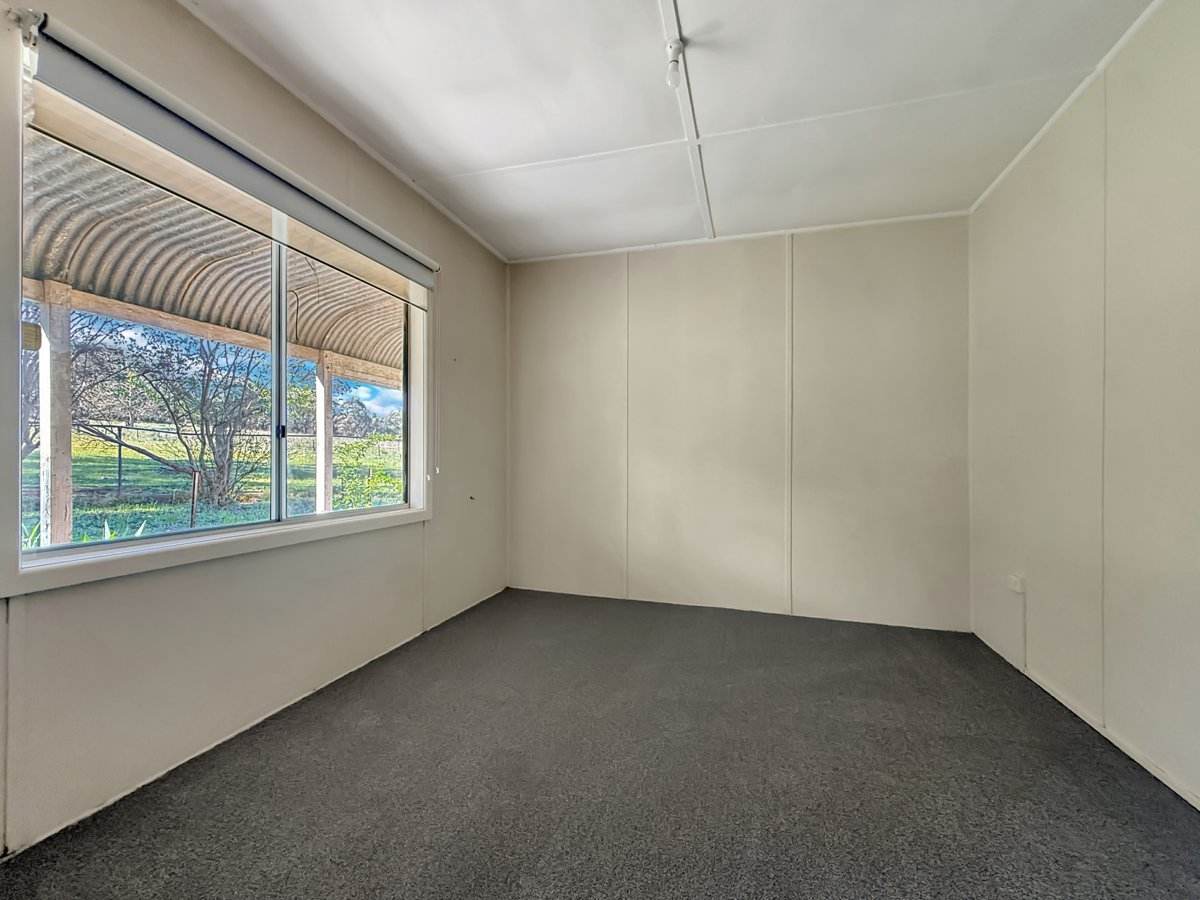 3 Pestells Lane, Young For Sale by Farmbuy.com - image 10