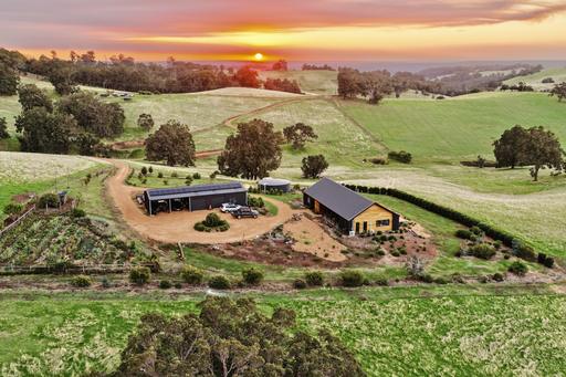 Farm Auction - WA - Crooked Brook - 6236 - GUIDING $2,500,000 