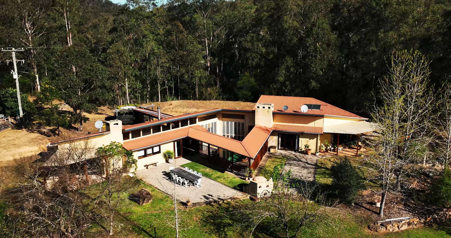 2275 Paynes Crossing Road, Paynes Crossing For Sale by Farmbuy.com - image 1
