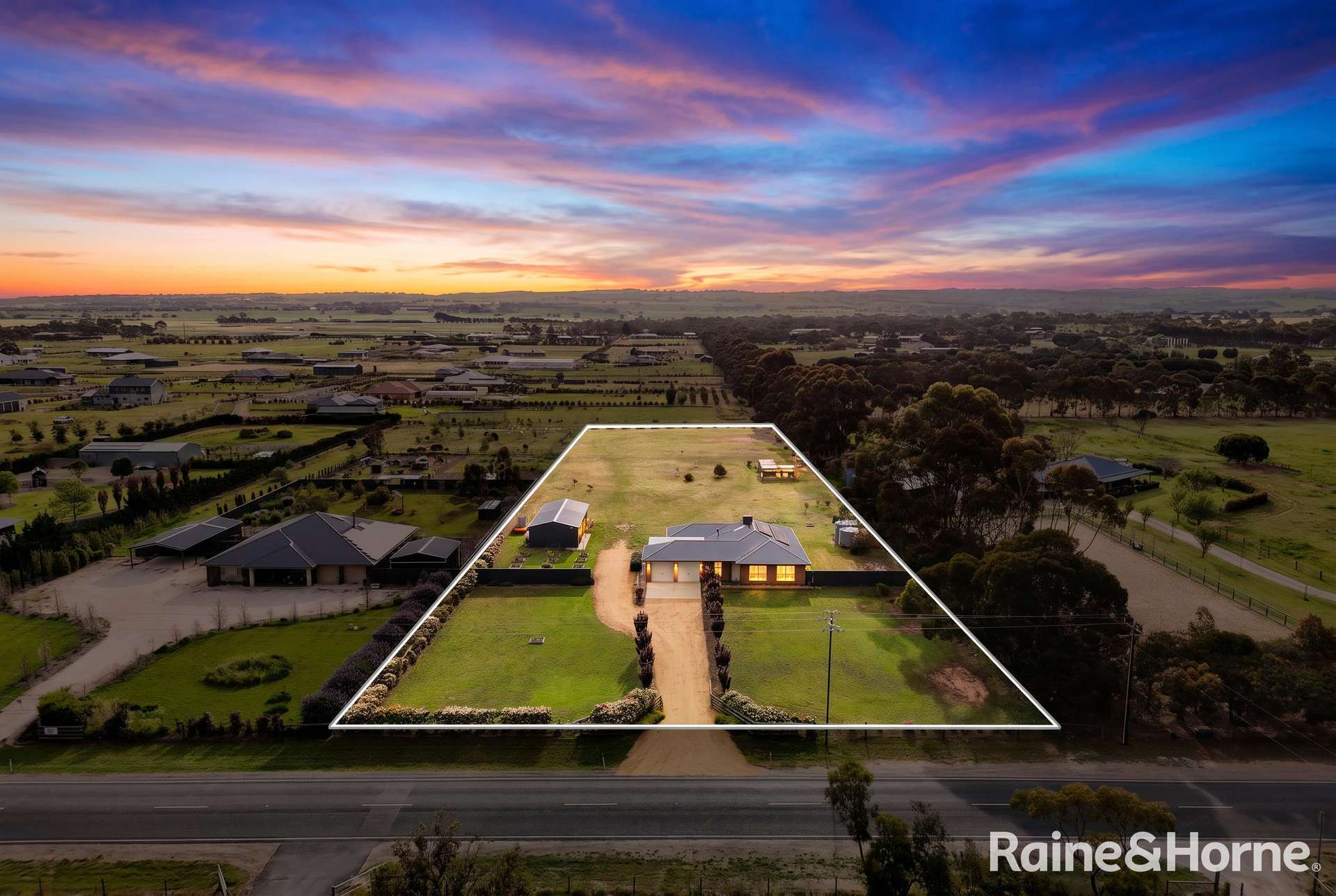 154 Nine Mile Road, Strathalbyn For Sale by Farmbuy.com - image 1