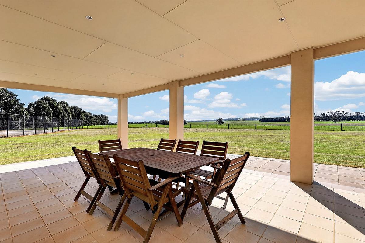 'Nella Park' 135 Hartwicks Road, Hamilton For Sale by Farmbuy.com - image 16