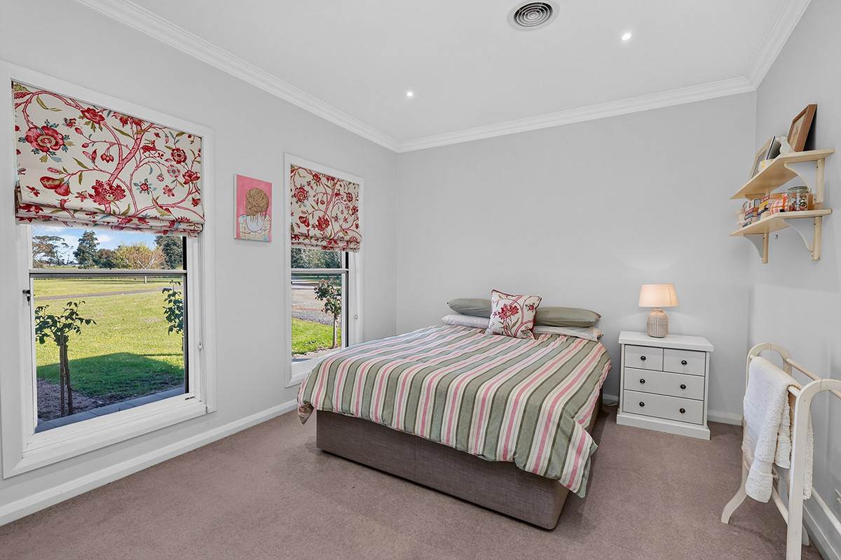 'Nella Park' 135 Hartwicks Road, Hamilton For Sale by Farmbuy.com - image 11