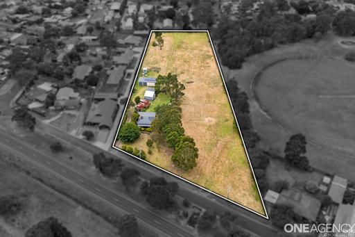 Farm For Sale - VIC - Glengarry - 3854 - Character, Country Living & Room to Grow in Glengarry 