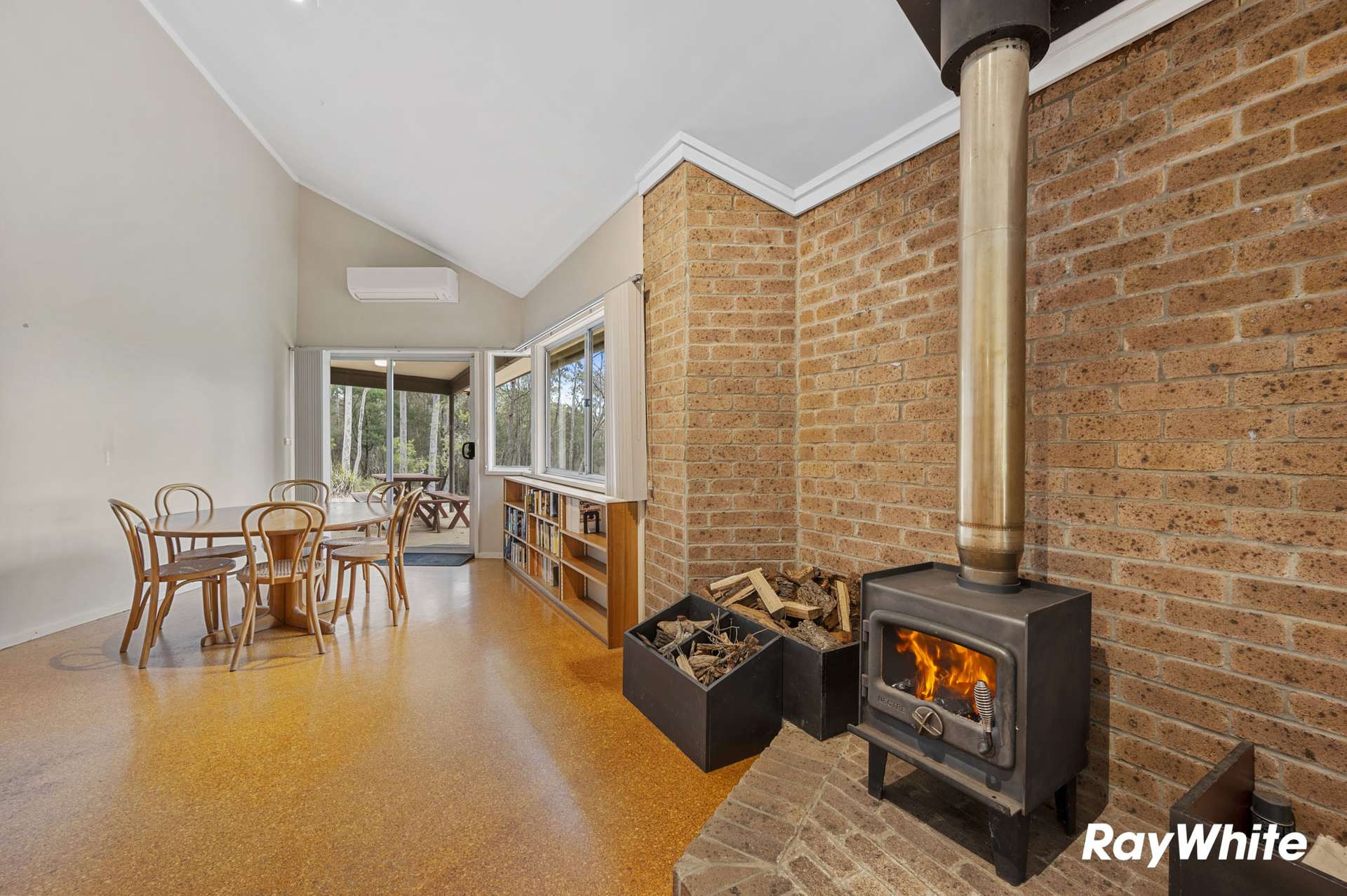 1686 Maulbrooks Road, Mogendoura For Sale by Farmbuy.com - image 5
