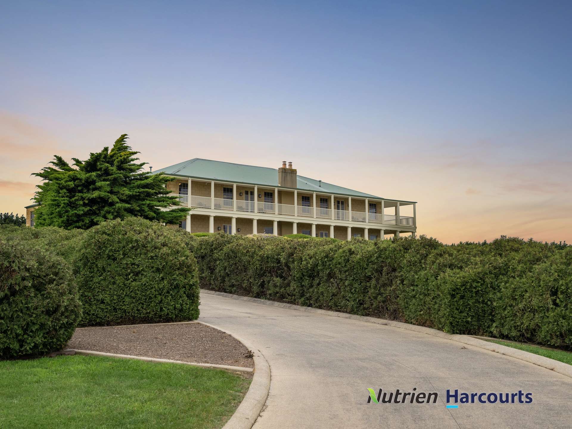 48 Myrniong-Korobeit Road, Myrniong For Sale by Farmbuy.com - image 1