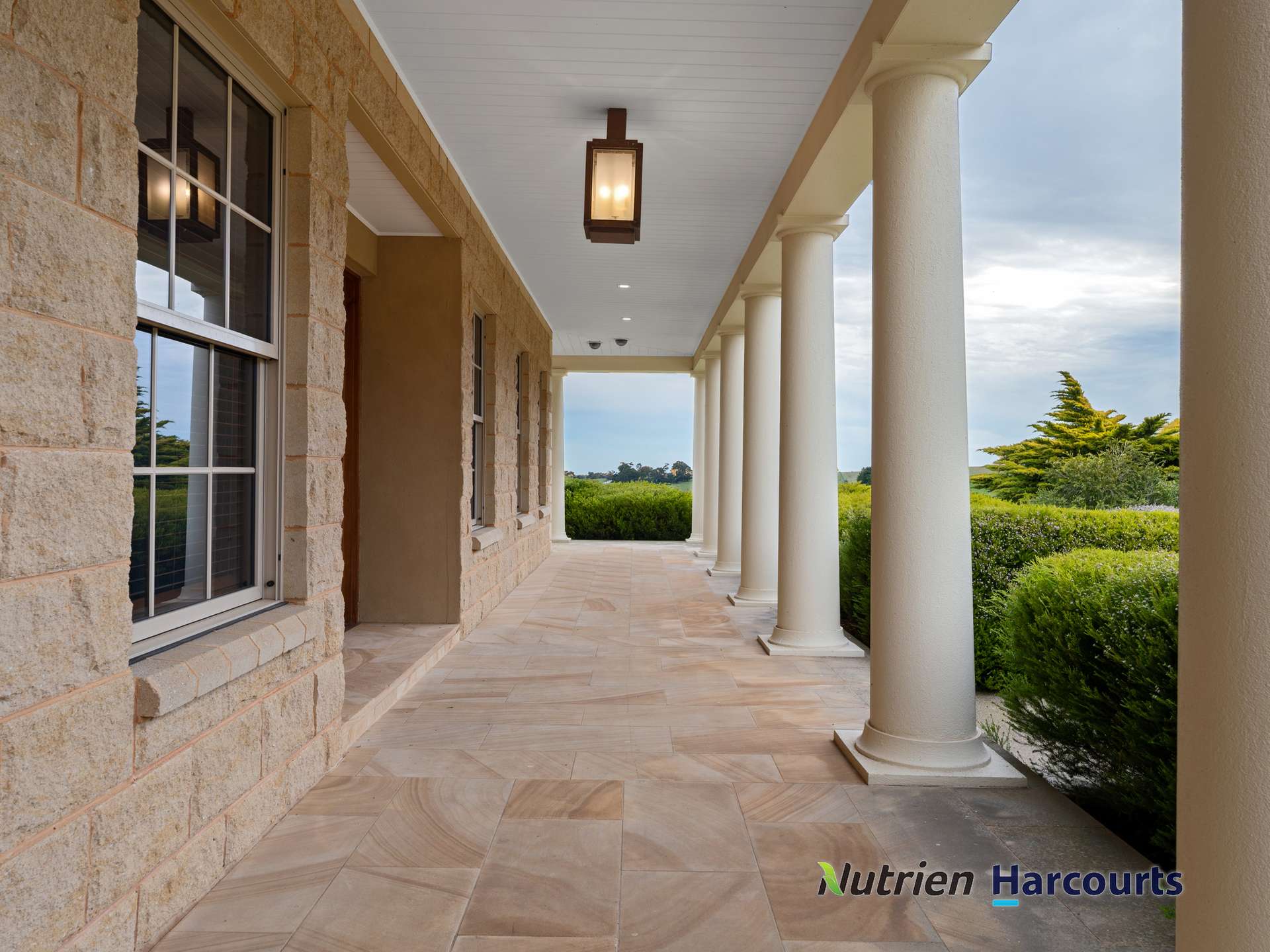 48 Myrniong-Korobeit Road, Myrniong For Sale by Farmbuy.com - image 4