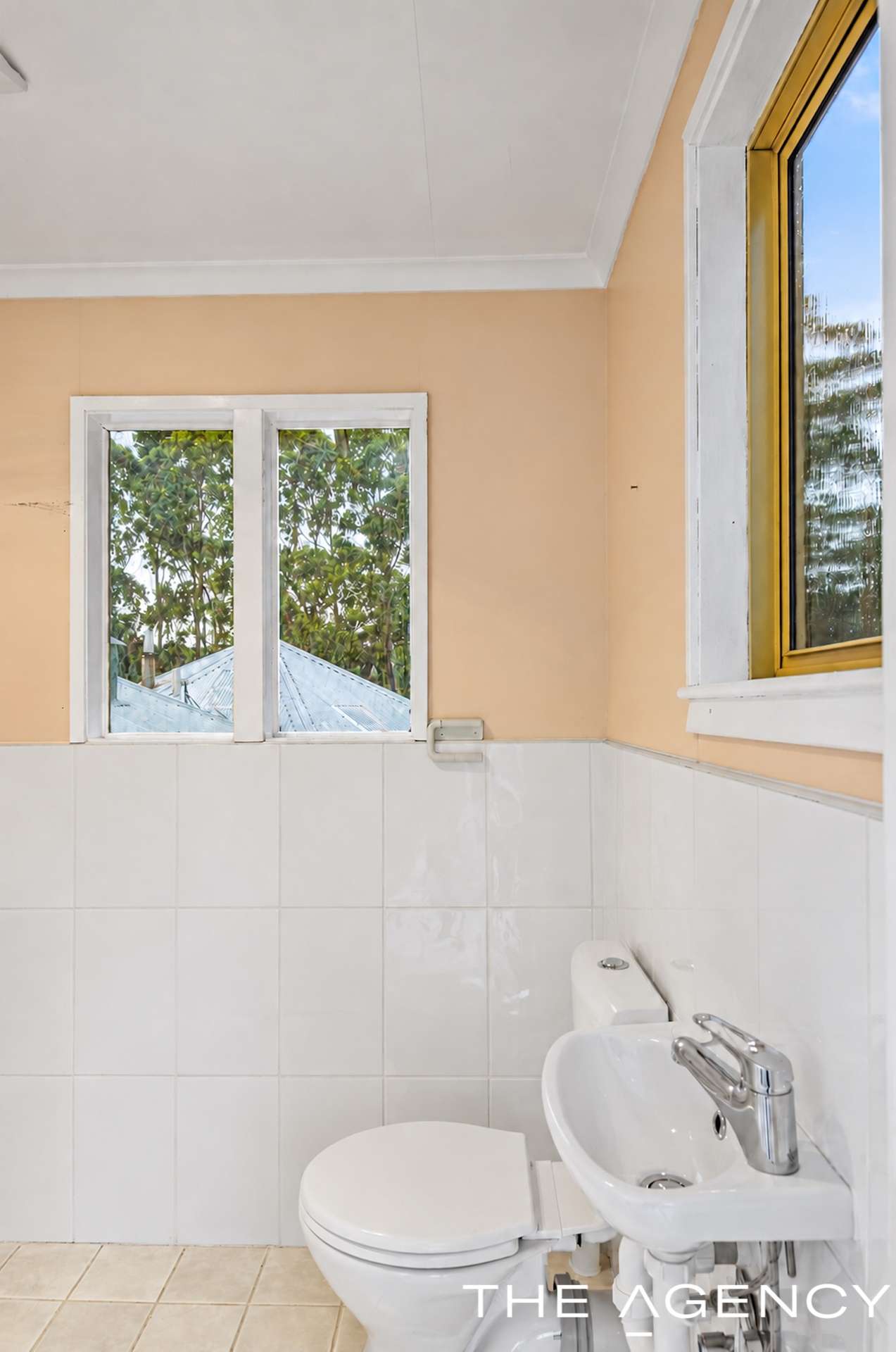 23 Beata Court, Hay For Sale by Farmbuy.com - image 18