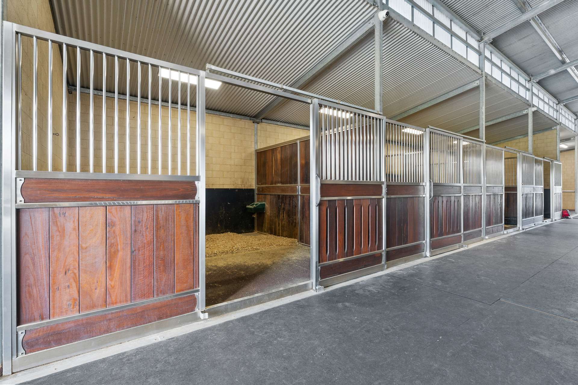 52 Lefroy Avenue, Herne Hill For Sale by Farmbuy.com - image 8