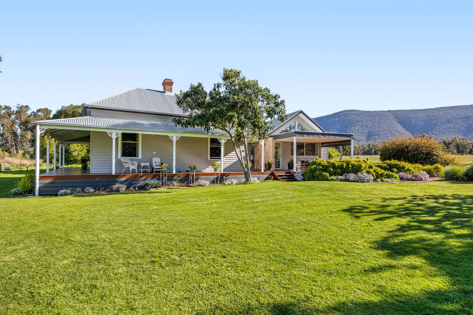63 Waterhole Road, Pomonal For Sale by Farmbuy.com - image 1