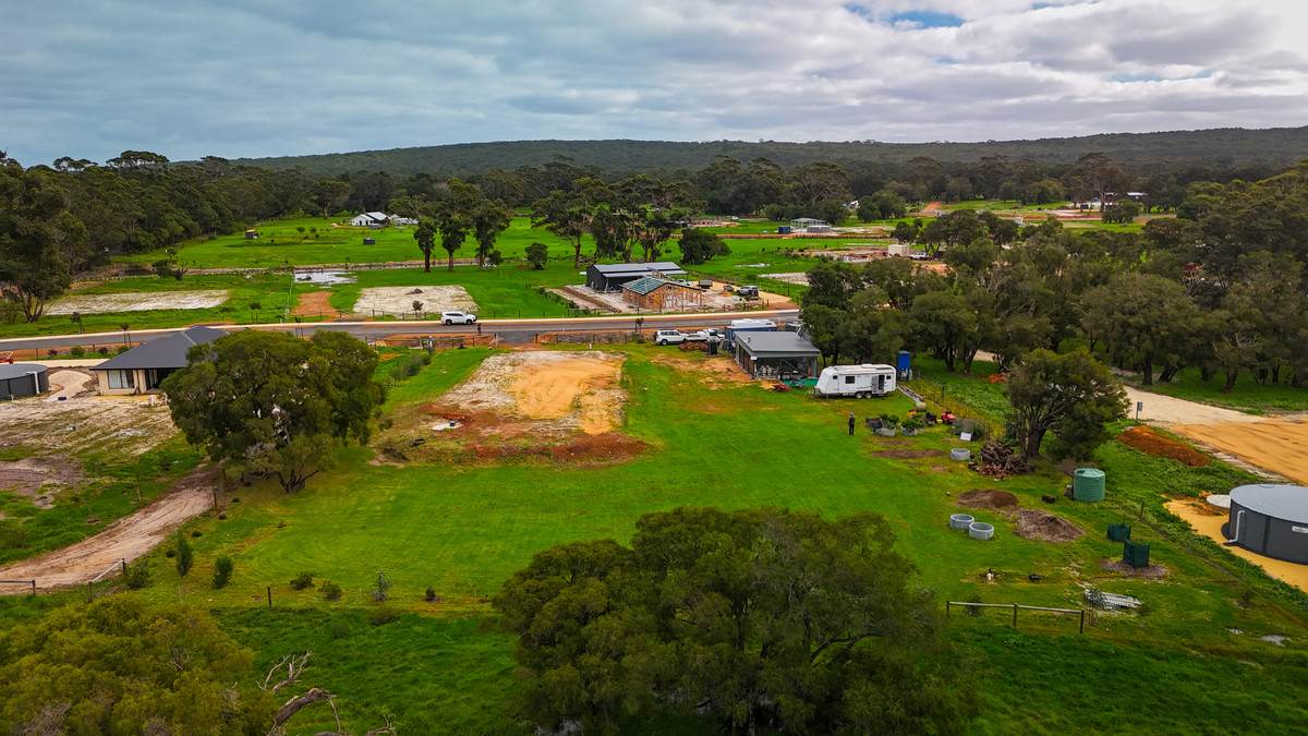 6 Whistler Drive, Karridale For Sale by Farmbuy.com - image 4