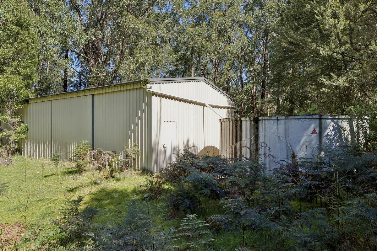 220 Aire Settlement Road, Johanna For Sale by Farmbuy.com - image 13