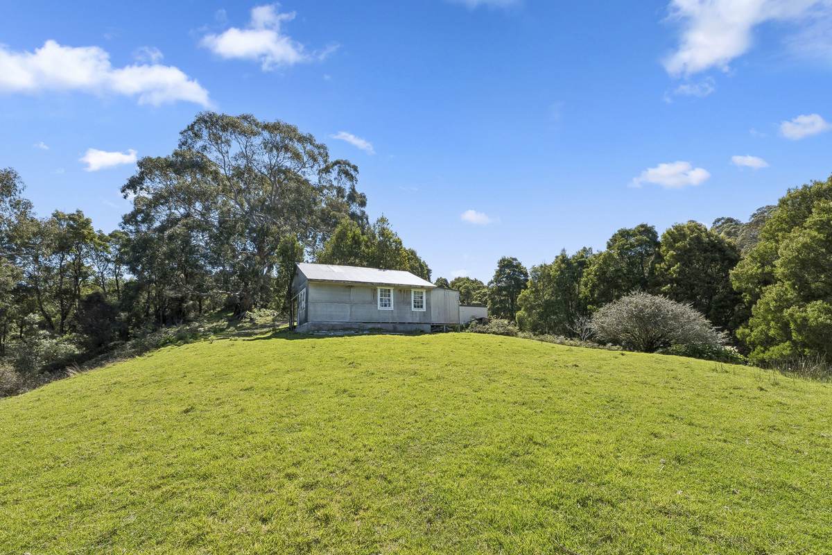 220 Aire Settlement Road, Johanna For Sale by Farmbuy.com - image 4