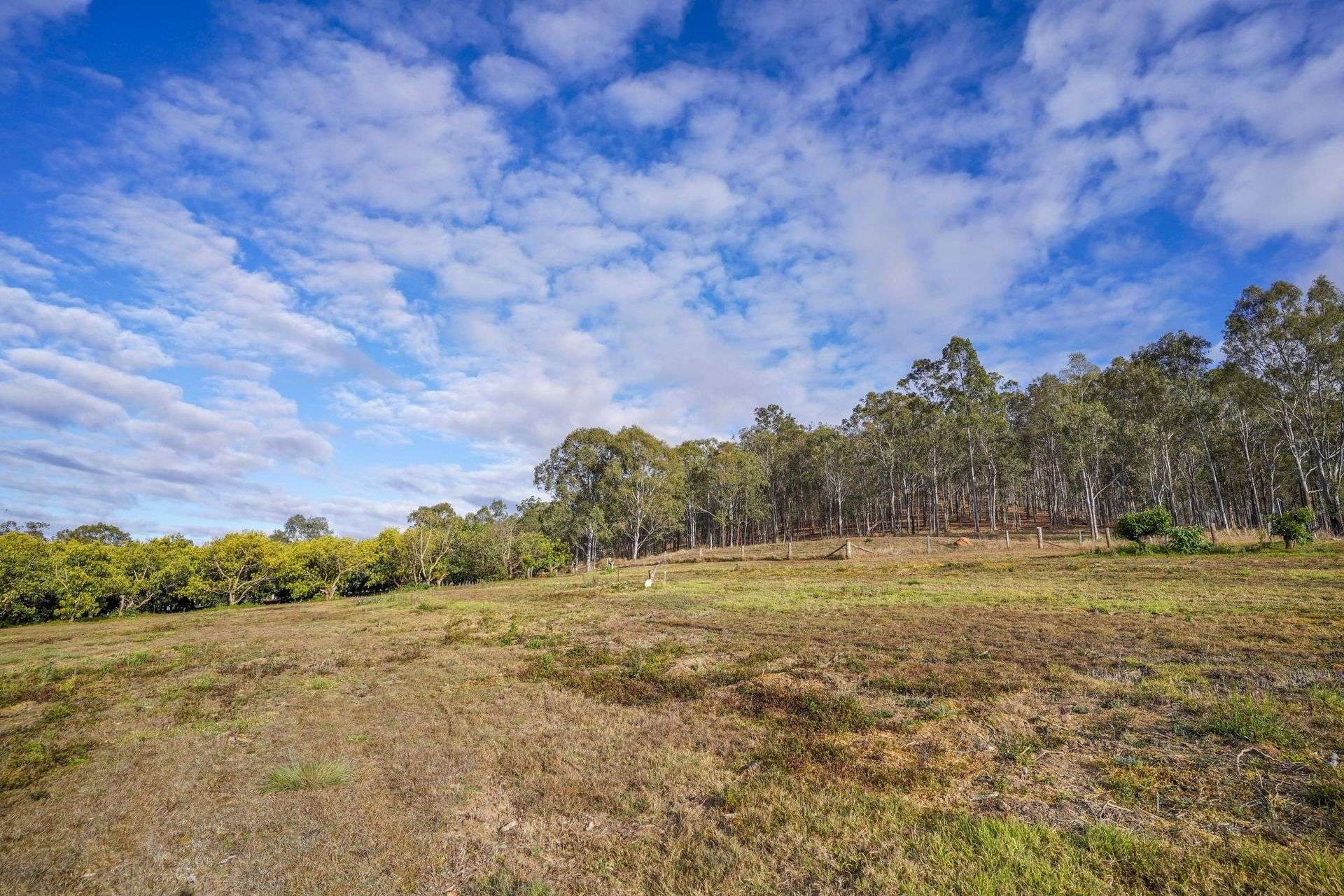 840 Esk Hampton Road, Redbank Creek For Sale by Farmbuy.com - image 14