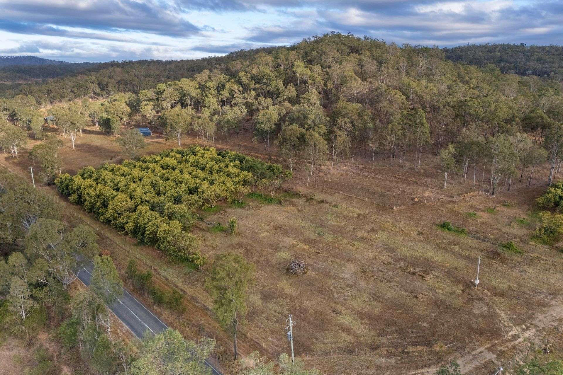 840 Esk Hampton Road, Redbank Creek For Sale by Farmbuy.com - image 5