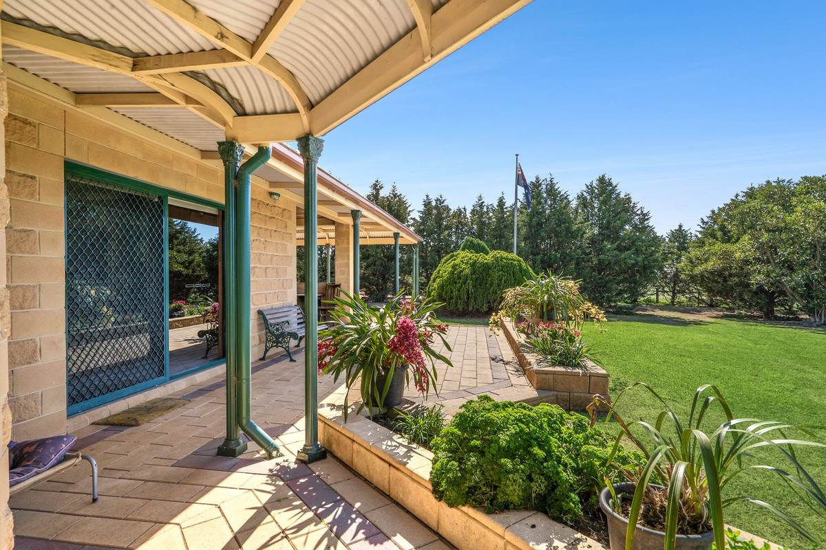265 Old Boundary Road, Anakie For Sale by Farmbuy.com - image 18