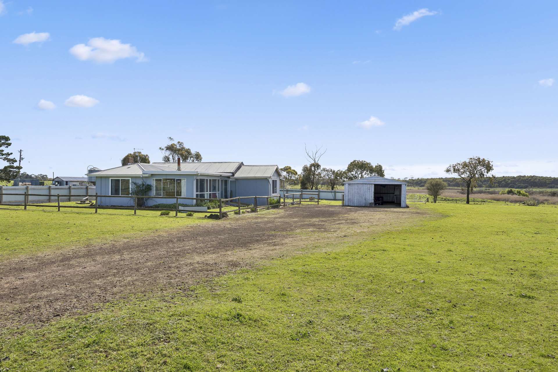 28 Taylor Street, Derrinallum For Sale by Farmbuy.com - image 1