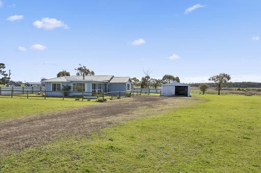 Farm For Sale - VIC - Derrinallum - 3325 - Peaceful Rural Living with Space & Views 