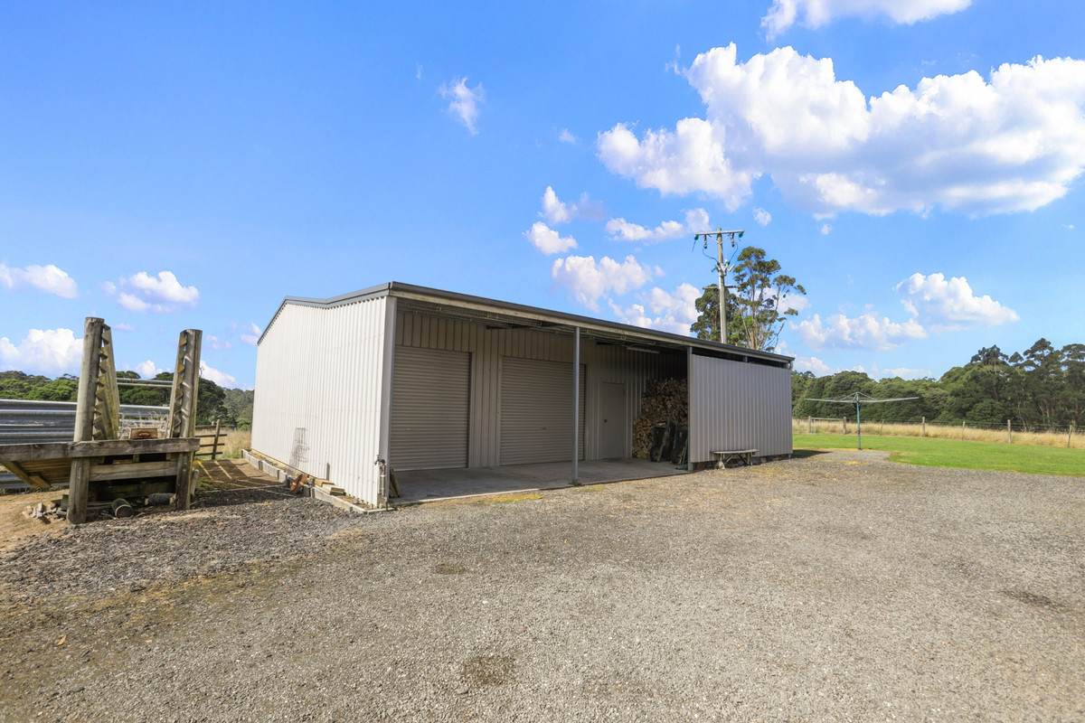 1350 Wild Dog Road, Tanybryn For Sale by Farmbuy.com - image 23