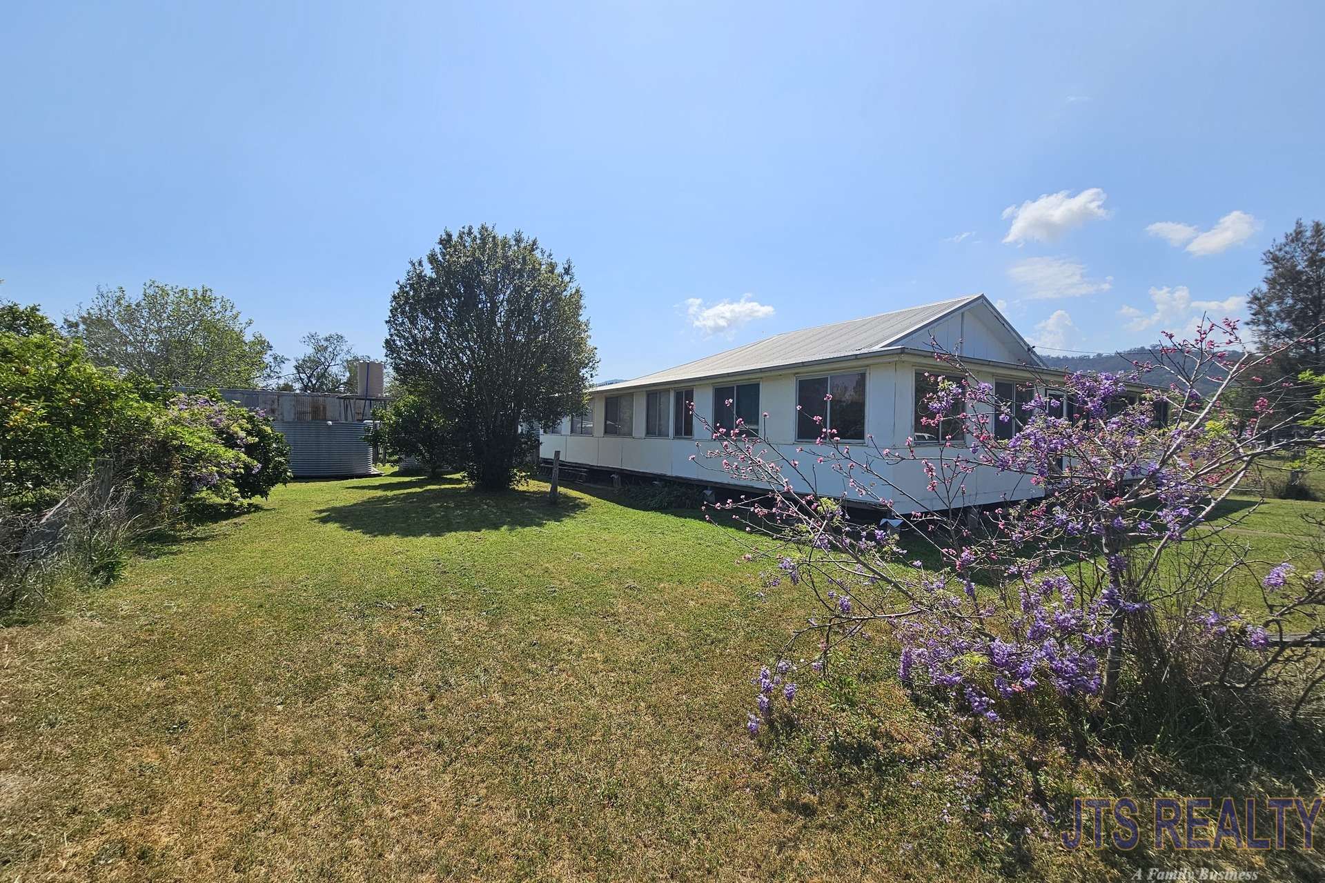 744 Muscle Creek Road, Muscle Creek For Sale by Farmbuy.com - image 2