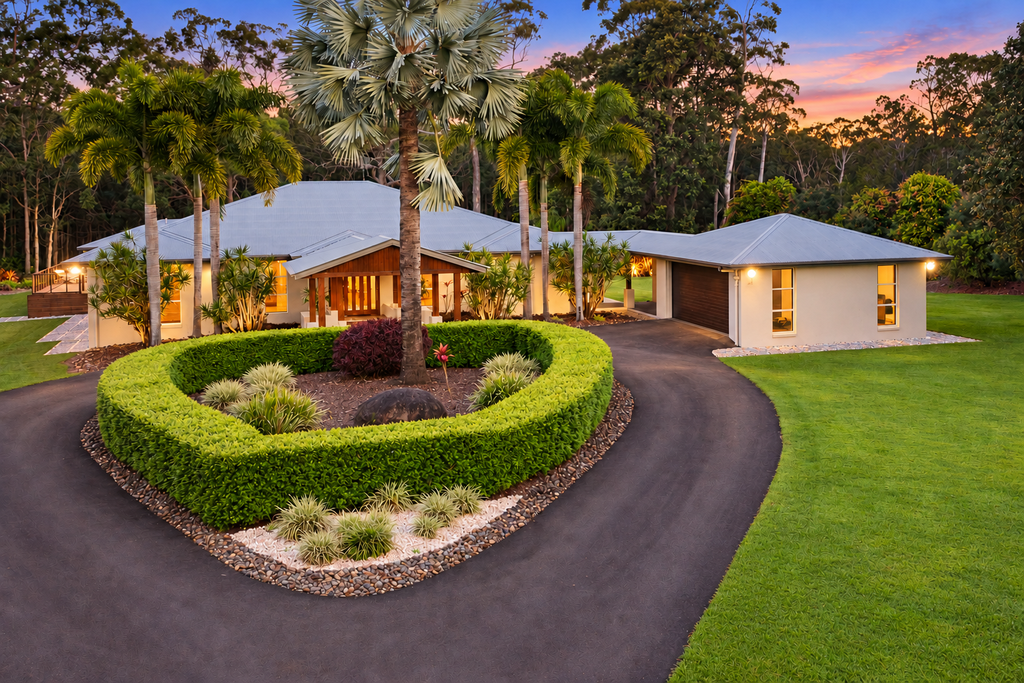 27 Adensfield Court, Cooroibah QLD 4565