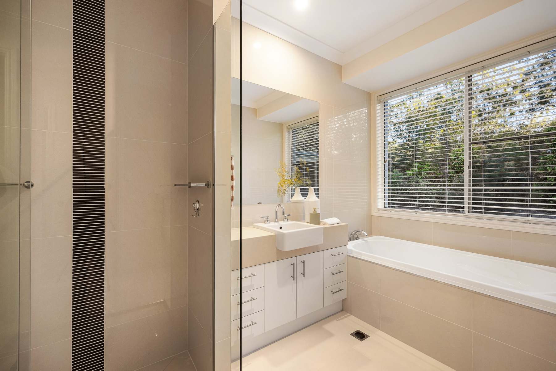 27 Adensfield Court, Cooroibah For Sale by Farmbuy.com - image 25