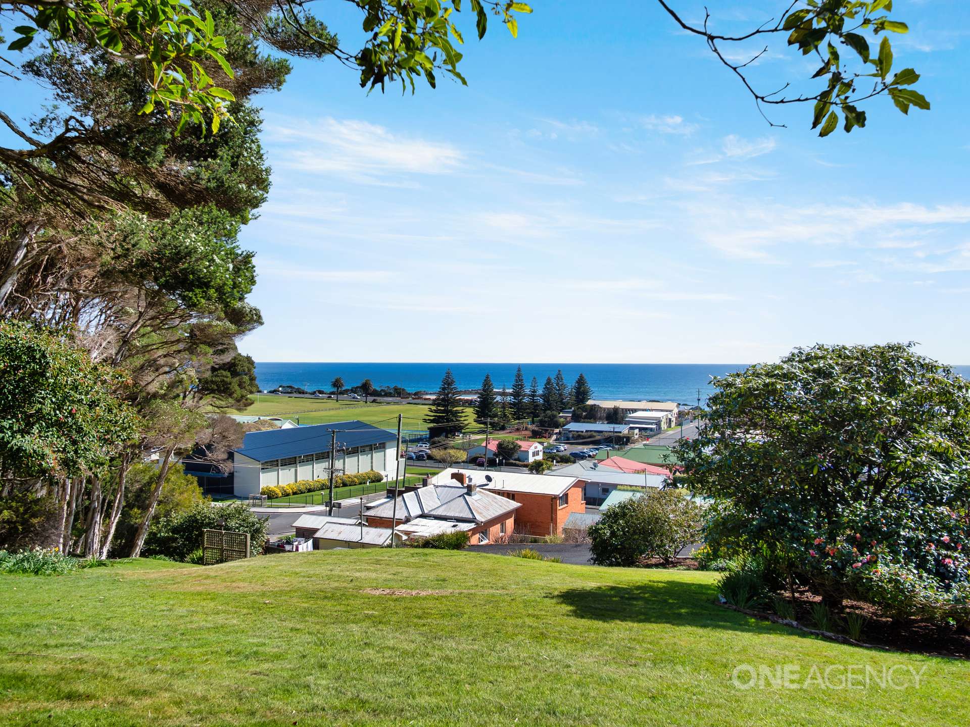 25 Fidler Street, Cooee For Sale by Farmbuy.com - image 35
