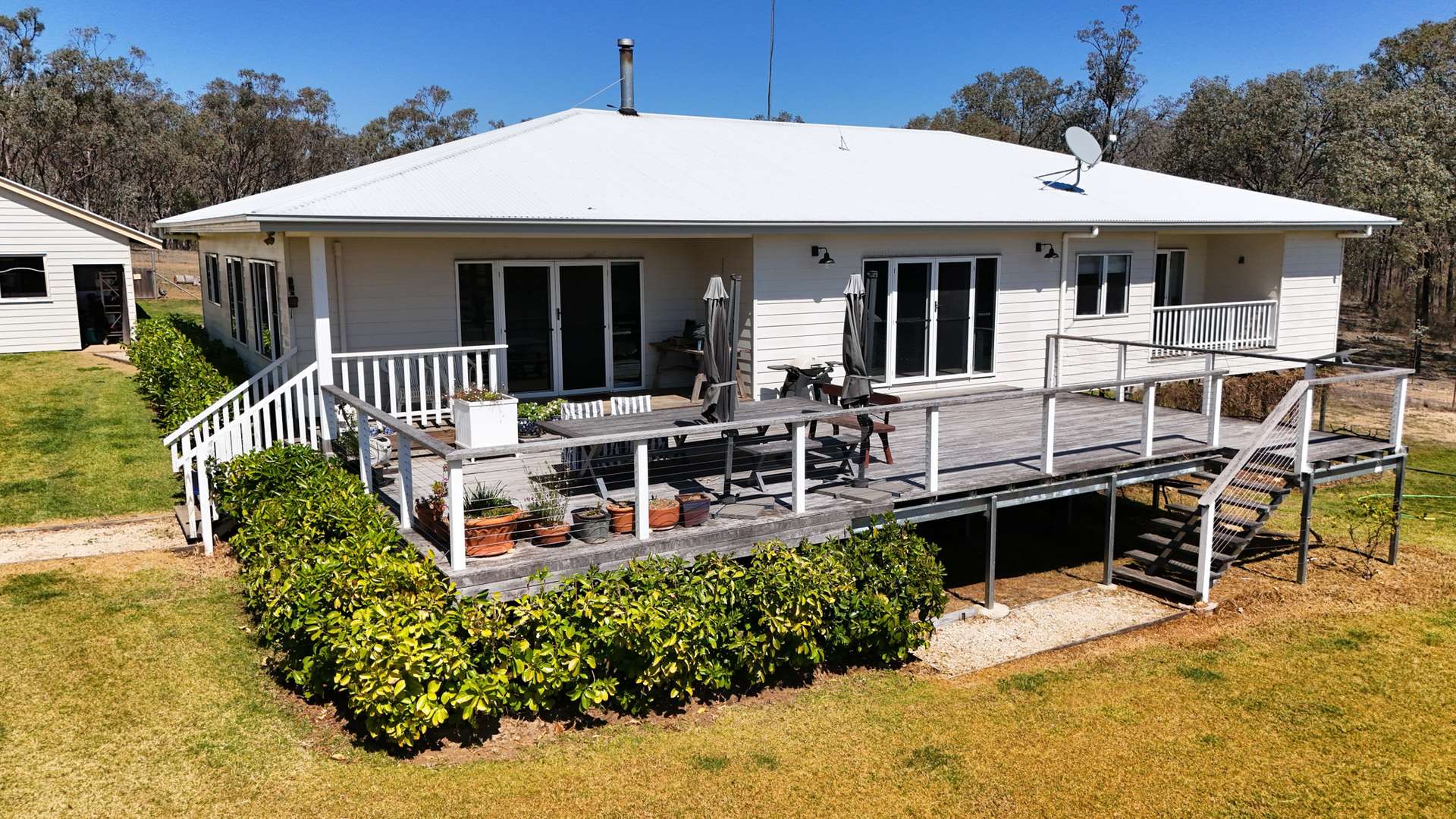 831 Stanthorpe-Inglewood Road, Pikedale For Sale by Farmbuy.com - image 11