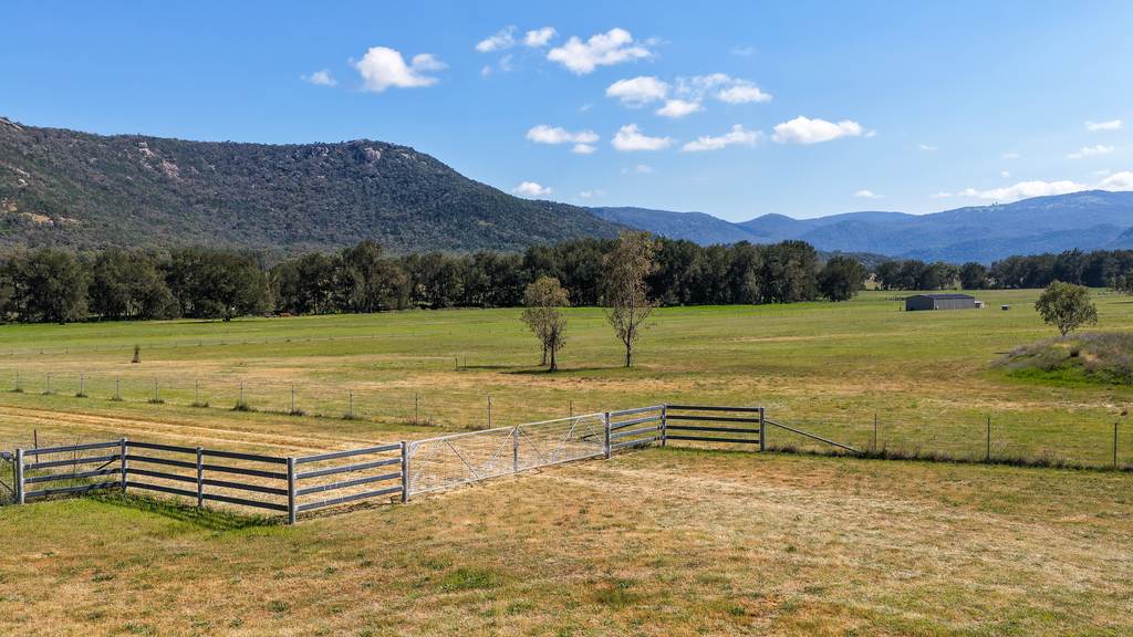 890 Moonbi Gap Road, Tamworth NSW 2340