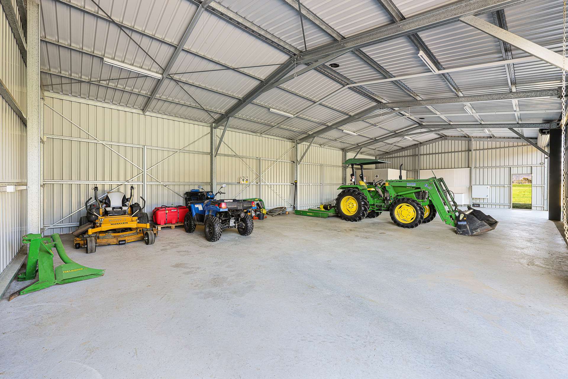 890 Moonbi Gap Road, Tamworth Auction by Farmbuy.com - image 4