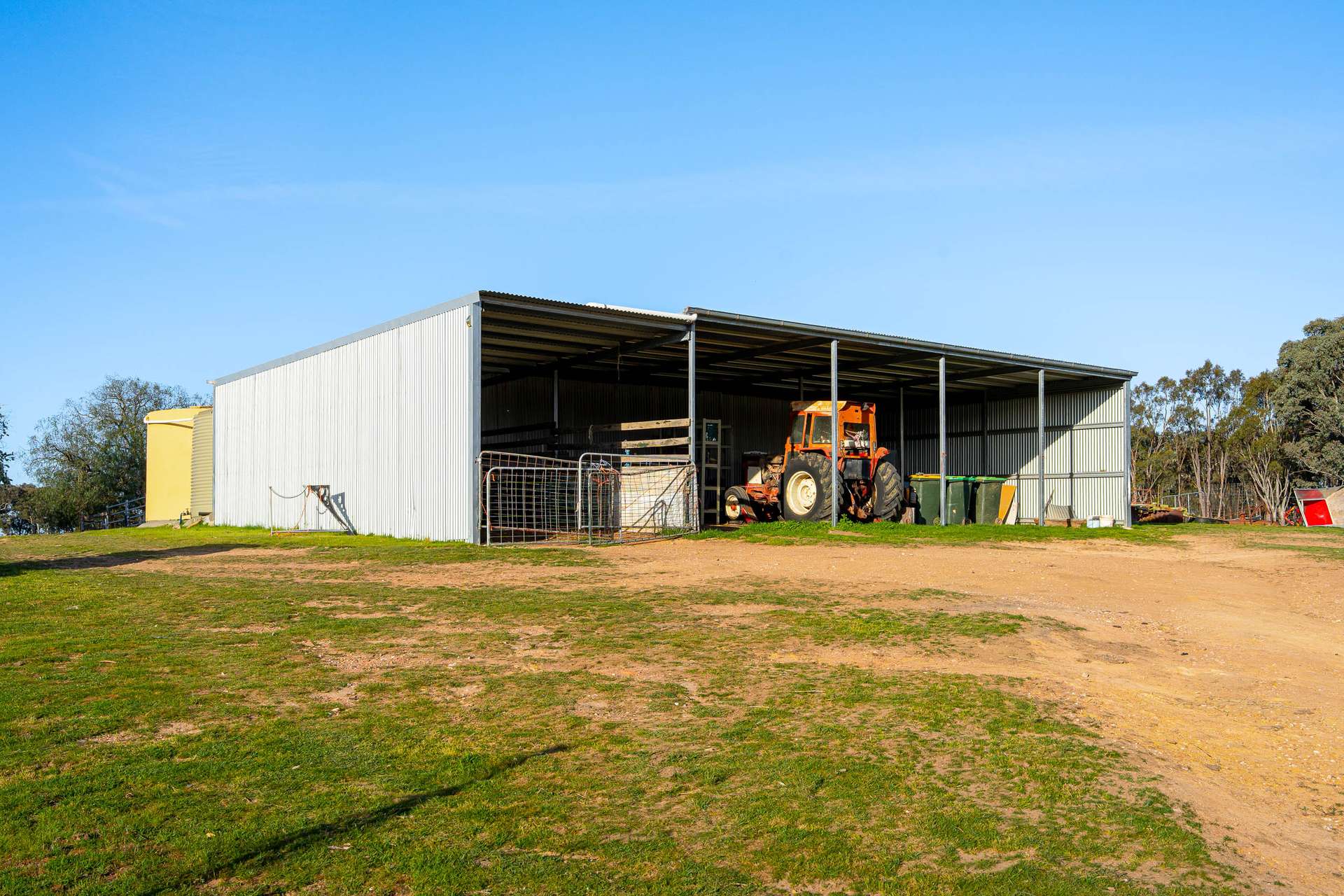 1168 Maryvale Road Bevendale Via, Gunning Auction by Farmbuy.com - image 4