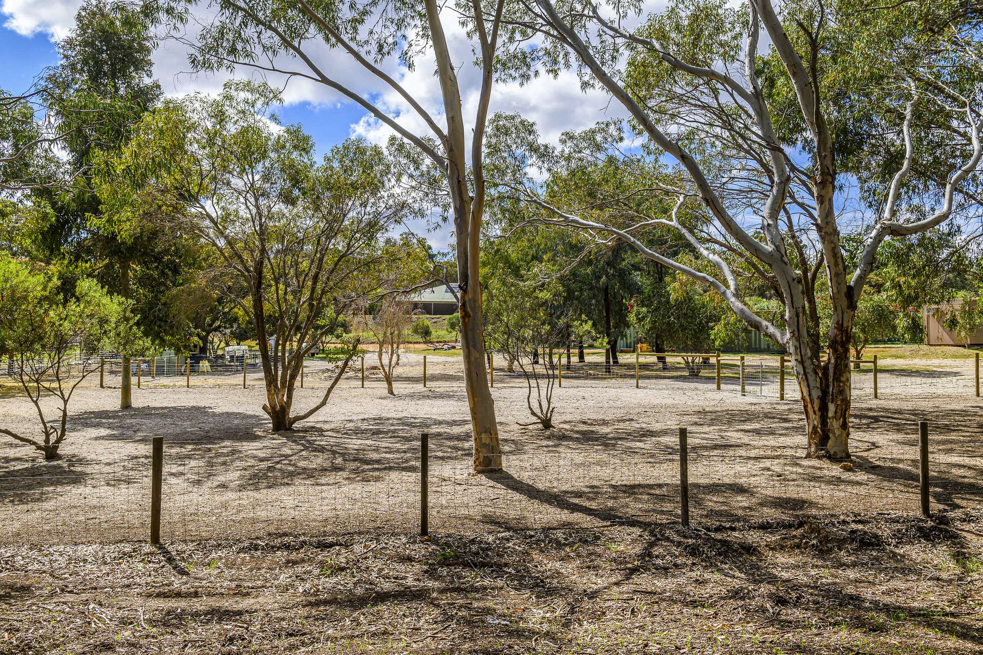 216 Powderbark Road, Lower Chittering For Sale by Farmbuy.com - image 34