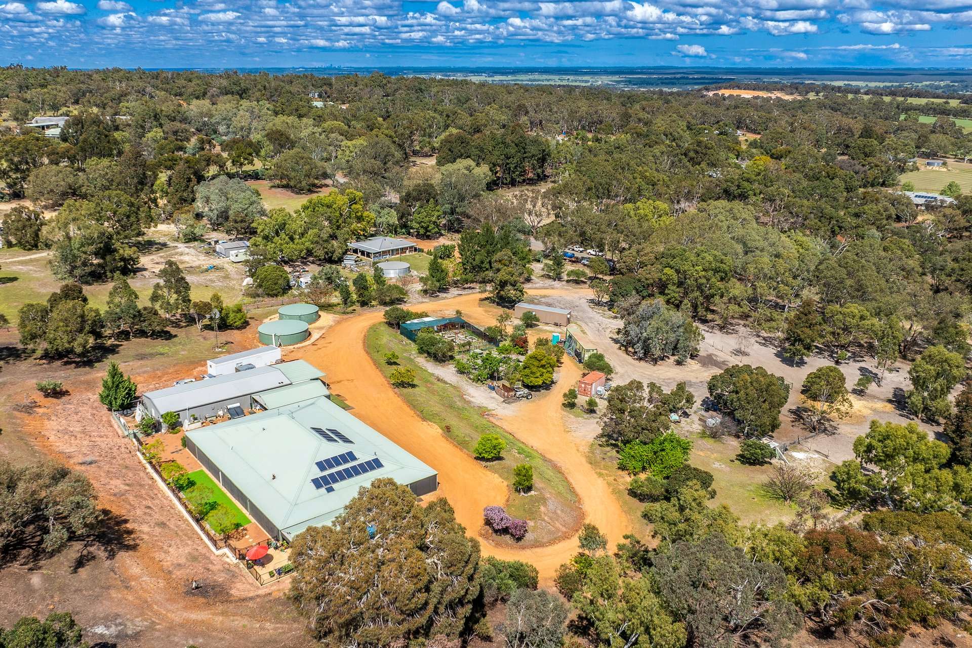 216 Powderbark Road, Lower Chittering For Sale by Farmbuy.com - image 35