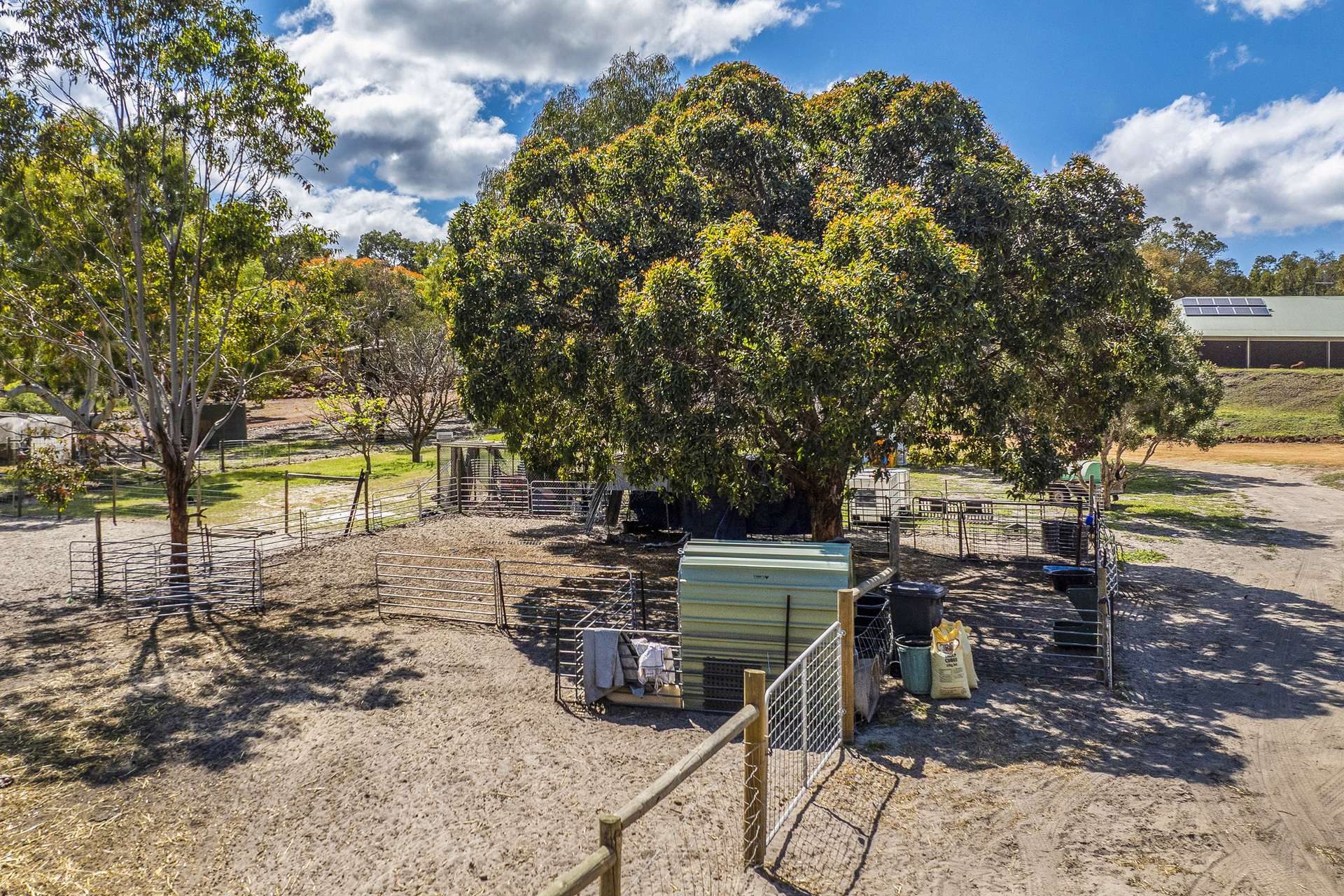 216 Powderbark Road, Lower Chittering For Sale by Farmbuy.com - image 28