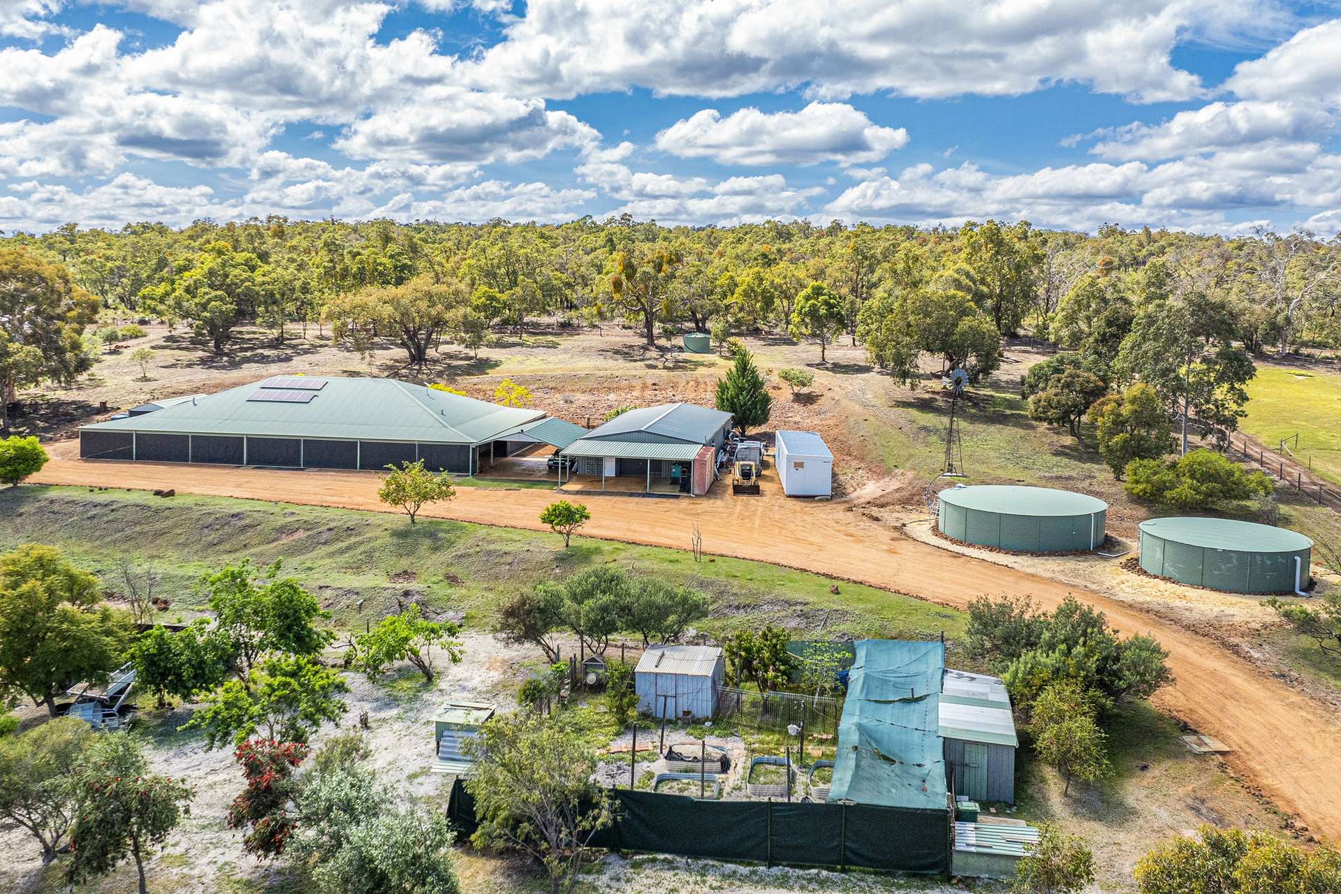 216 Powderbark Road, Lower Chittering For Sale by Farmbuy.com - image 3