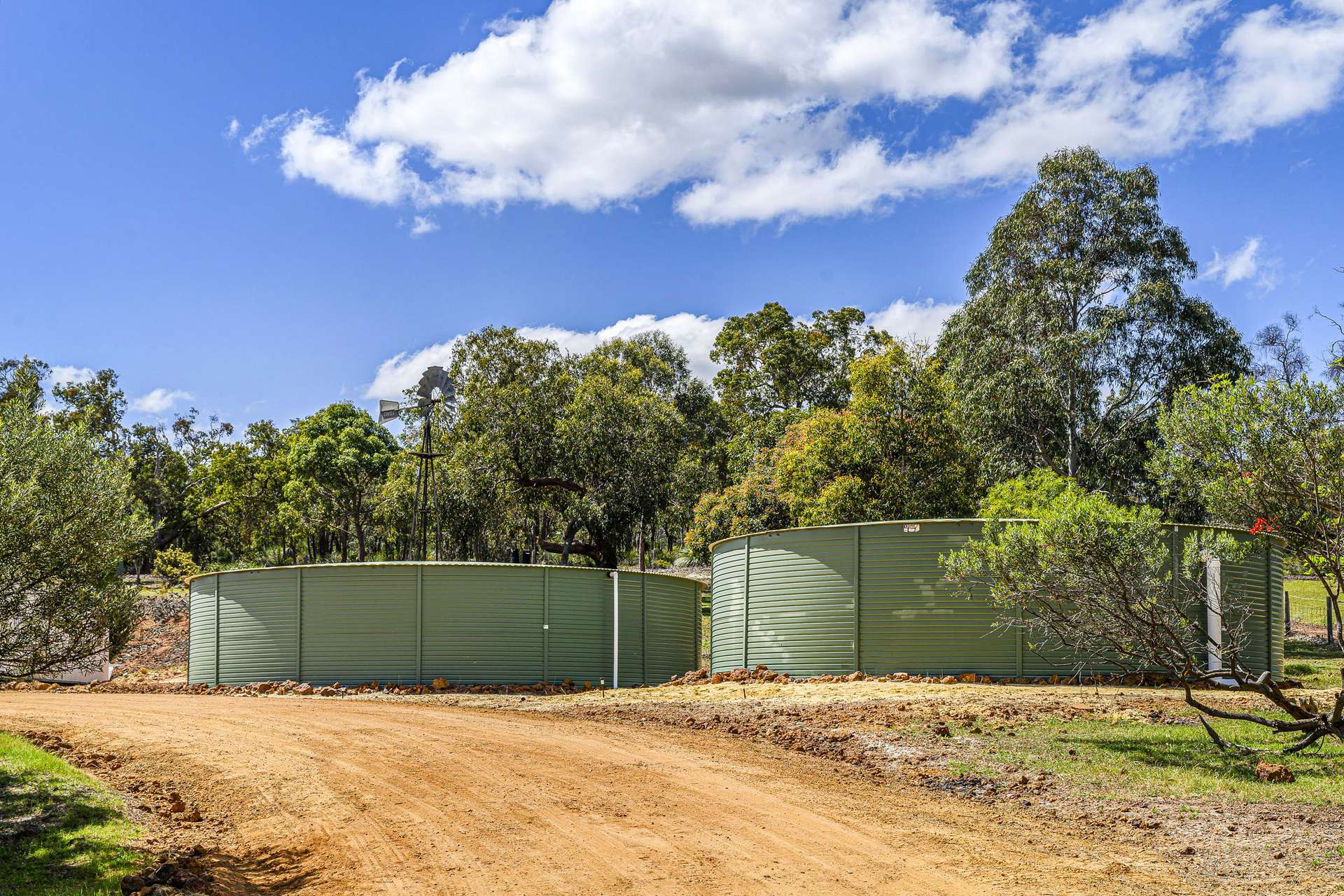 216 Powderbark Road, Lower Chittering For Sale by Farmbuy.com - image 26